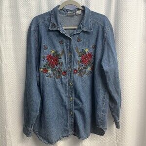 Vtg Bobbie Brooks Embroidered Poinsettias & Holly Blue Denim Shirt Christmas XL